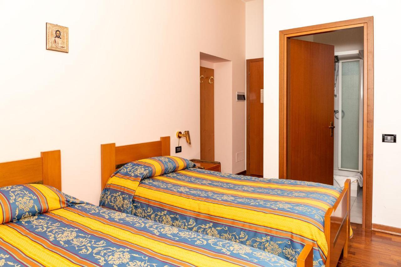 Albergo Sacro Monte Varese Eksteriør billede